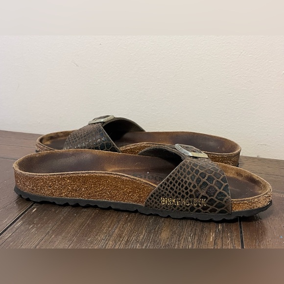 Birkenstock Madrid Snake Skin Sandals size 38 Women’s size 7 - Picture 4 of 9